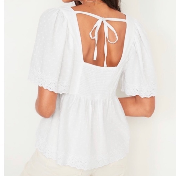 Old Navy Clip Dot / Swiss-Dot Flutter Sleeve Tie Back Top NEW! - Picture 2 of 9